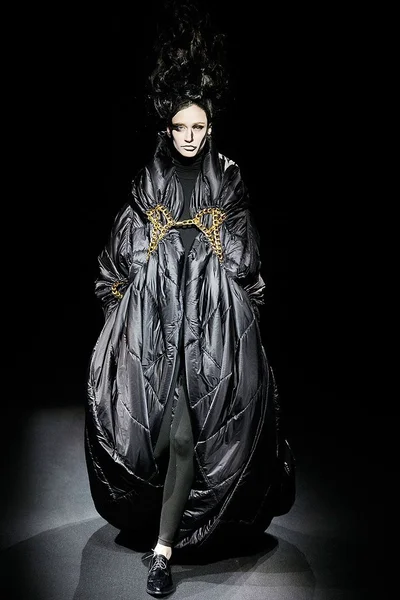 Look 42